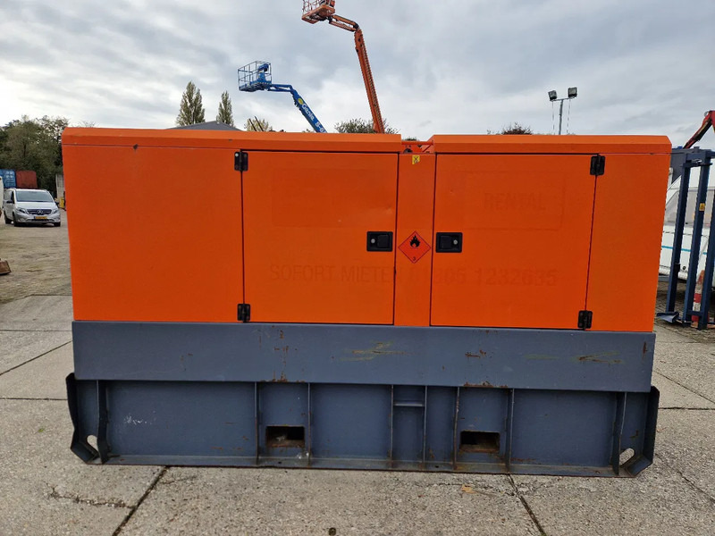 Atlas-Copco QAS150 met Leroy Somer generator - Generatorski set: slika Atlas-Copco QAS150 met Leroy Somer generator - Generatorski set Atlas-Copco QAS150 met Leroy Somer generator - Generatorski set: slika Atlas-Copco QAS150 met Leroy Somer generator - Generatorski set