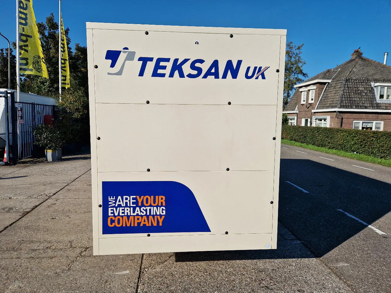 Doosan Teksan TJ440DW generator 440kVA Doosan 8-cilinder UNUSED - Generatorski set: slika Doosan Teksan TJ440DW generator 440kVA Doosan 8-cilinder UNUSED - Generatorski set Doosan Teksan TJ440DW generator 440kVA Doosan 8-cilinder UNUSED - Generatorski set: slika Doosan Teksan TJ440DW generator 440kVA Doosan 8-cilinder UNUSED - Generatorski set
