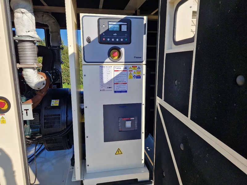 Doosan UNUSED Teksan UK TJ440DW gen set 440kVA Doosan 8-cilinder - Generatorski set: slika Doosan UNUSED Teksan UK TJ440DW gen set 440kVA Doosan 8-cilinder - Generatorski set Doosan UNUSED Teksan UK TJ440DW gen set 440kVA Doosan 8-cilinder - Generatorski set: slika Doosan UNUSED Teksan UK TJ440DW gen set 440kVA Doosan 8-cilinder - Generatorski set