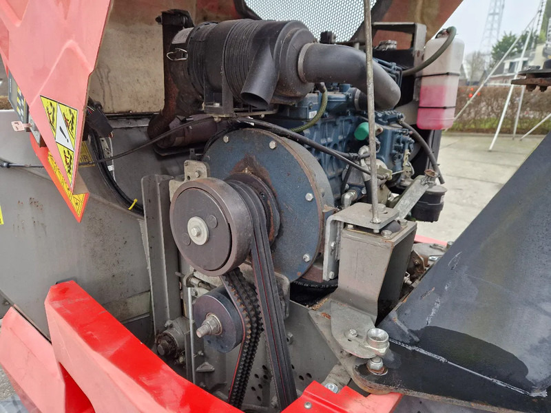 GS Puma 35D houtversnipperaar - Drobilica za drvo: slika GS Puma 35D houtversnipperaar - Drobilica za drvo GS Puma 35D houtversnipperaar - Drobilica za drvo: slika GS Puma 35D houtversnipperaar - Drobilica za drvo