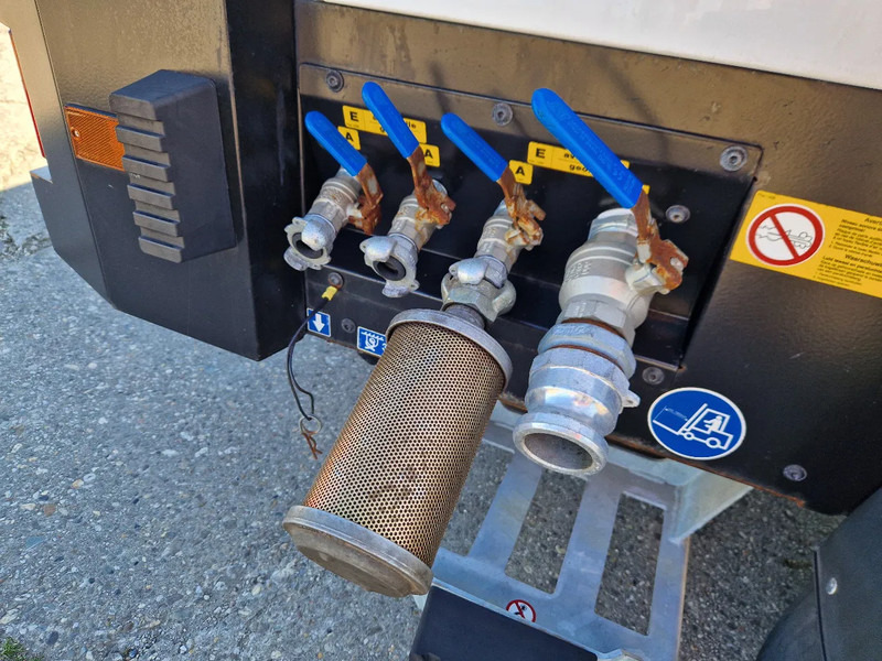 Kaeser M82 in zeer nette staat! - Zračni kompresor: slika Kaeser M82 in zeer nette staat! - Zračni kompresor Kaeser M82 in zeer nette staat! - Zračni kompresor: slika Kaeser M82 in zeer nette staat! - Zračni kompresor