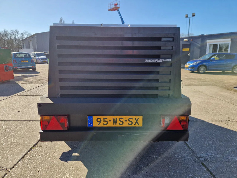 Kaeser M82 in zeer nette staat! - Zračni kompresor: slika Kaeser M82 in zeer nette staat! - Zračni kompresor Kaeser M82 in zeer nette staat! - Zračni kompresor: slika Kaeser M82 in zeer nette staat! - Zračni kompresor