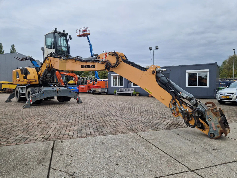 Liebherr A 920 Litronic - Stroj za rukovanje otpadom: slika Liebherr A 920 Litronic - Stroj za rukovanje otpadom Liebherr A 920 Litronic - Stroj za rukovanje otpadom: slika Liebherr A 920 Litronic - Stroj za rukovanje otpadom