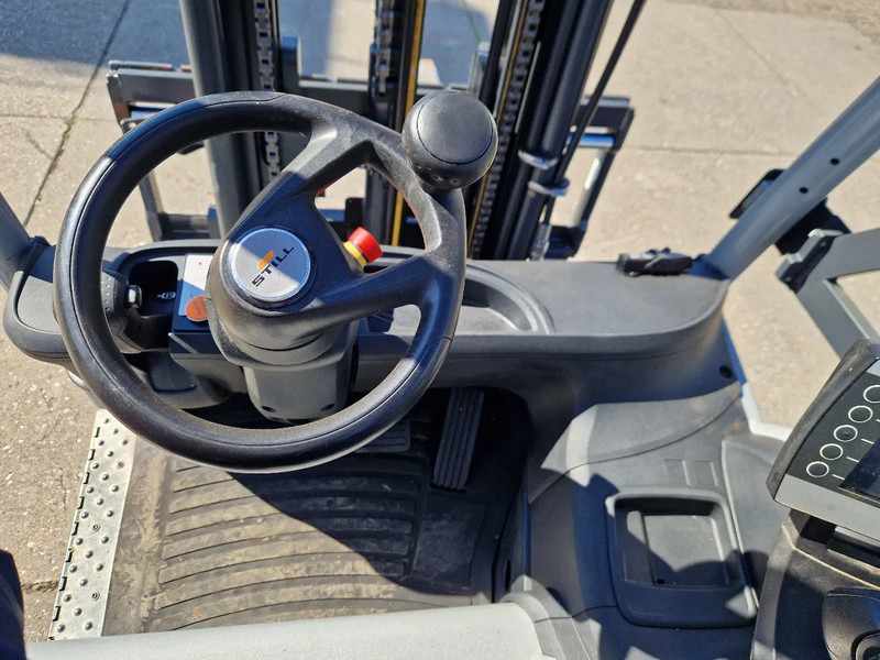 Still RX20-16 met nieuwe veiligheidskeuring - Električni viličar: slika Still RX20-16 met nieuwe veiligheidskeuring - Električni viličar Still RX20-16 met nieuwe veiligheidskeuring - Električni viličar: slika Still RX20-16 met nieuwe veiligheidskeuring - Električni viličar