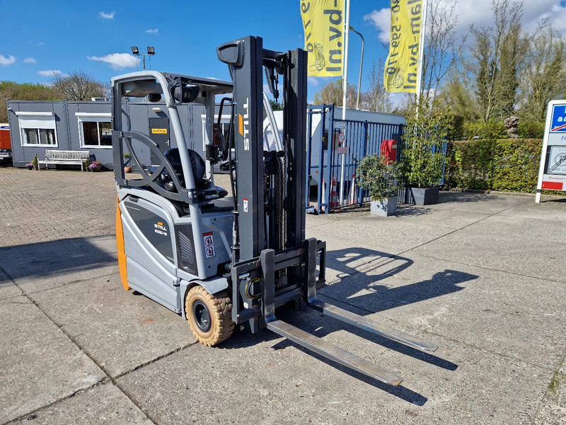 Električni viličar Still RX20-16 met nieuwe veiligheidskeuring: slika Električni viličar Still RX20-16 met nieuwe veiligheidskeuring Električni viličar Still RX20-16 met nieuwe veiligheidskeuring: slika Električni viličar Still RX20-16 met nieuwe veiligheidskeuring