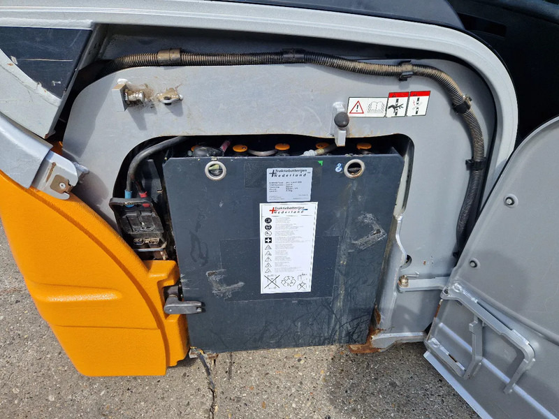 Still RX20-18 met nieuwe keuring - Električni viličar: slika Still RX20-18 met nieuwe keuring - Električni viličar Still RX20-18 met nieuwe keuring - Električni viličar: slika Still RX20-18 met nieuwe keuring - Električni viličar