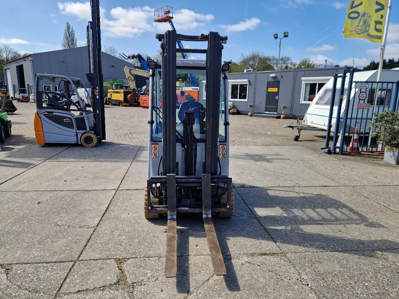 Still RX20-18 met nieuwe keuring - Električni viličar: slika Still RX20-18 met nieuwe keuring - Električni viličar Still RX20-18 met nieuwe keuring - Električni viličar: slika Still RX20-18 met nieuwe keuring - Električni viličar