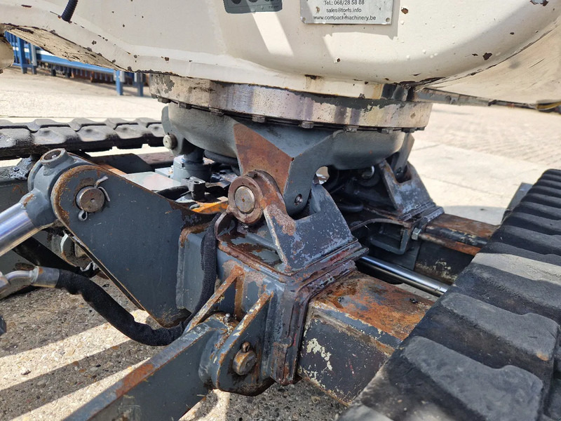 Mini bager WACKER NEUSON 2003RD met nivelleersysteem: slika Mini bager WACKER NEUSON 2003RD met nivelleersysteem