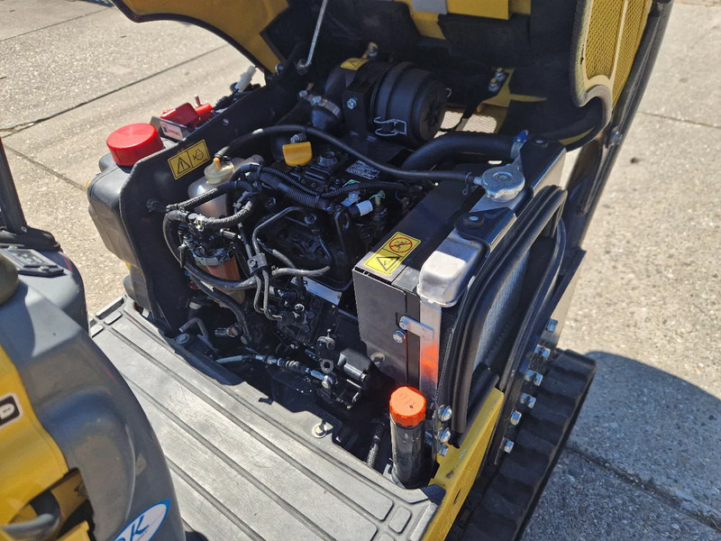 Yanmar SV08-1A gewicht 960kg. - Mini bager: slika Yanmar SV08-1A gewicht 960kg. - Mini bager Yanmar SV08-1A gewicht 960kg. - Mini bager: slika Yanmar SV08-1A gewicht 960kg. - Mini bager