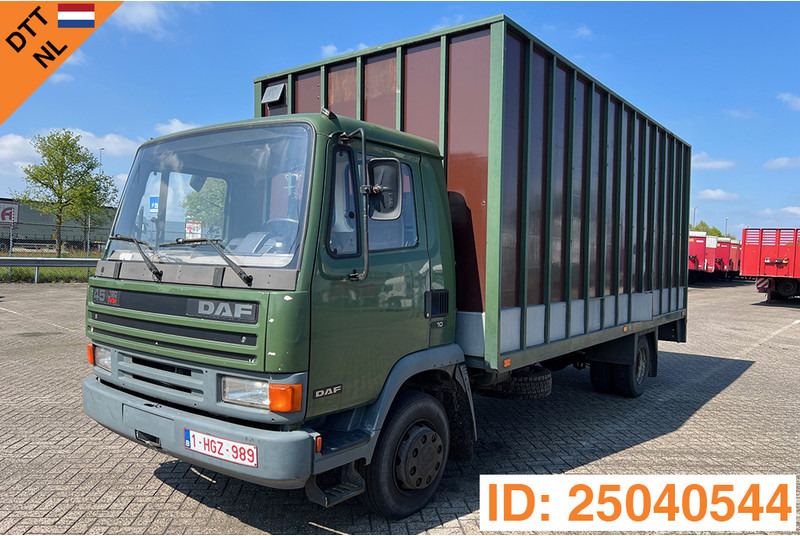 DAF 45.160 - Kamion za prijevoz konja: slika DAF 45.160 - Kamion za prijevoz konja DAF 45.160 - Kamion za prijevoz konja: slika DAF 45.160 - Kamion za prijevoz konja