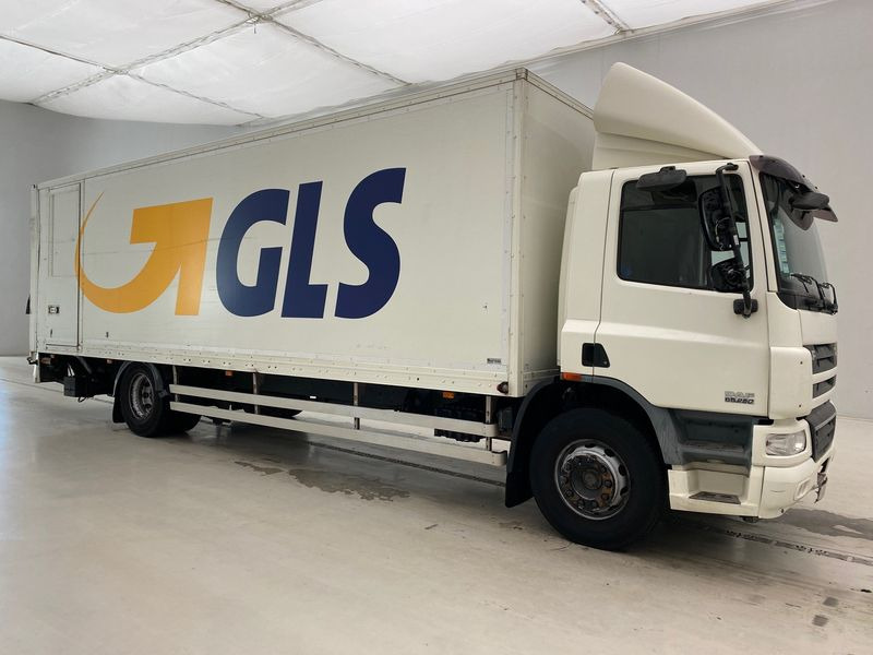 DAF CF65.250 - Kamion sandučar: slika DAF CF65.250 - Kamion sandučar DAF CF65.250 - Kamion sandučar: slika DAF CF65.250 - Kamion sandučar