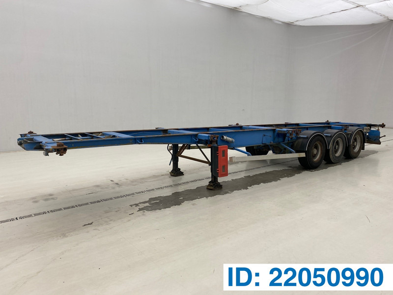 Fruehauf Skelet 20-30-40 ft - Transporter kontejnera/ Poluprikolica s izmjenjivim sanducima: slika Fruehauf Skelet 20-30-40 ft - Transporter kontejnera/ Poluprikolica s izmjenjivim sanducima Fruehauf Skelet 20-30-40 ft - Transporter kontejnera/ Poluprikolica s izmjenjivim sanducima: slika Fruehauf Skelet 20-30-40 ft - Transporter kontejnera/ Poluprikolica s izmjenjivim sanducima
