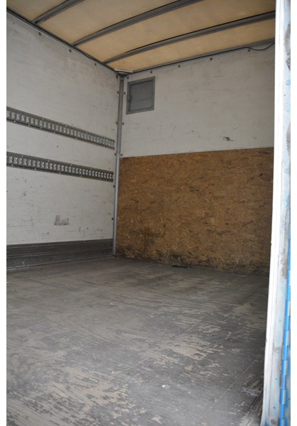 Iveco Eurocargo 120E18 - Kamion sandučar: slika Iveco Eurocargo 120E18 - Kamion sandučar Iveco Eurocargo 120E18 - Kamion sandučar: slika Iveco Eurocargo 120E18 - Kamion sandučar