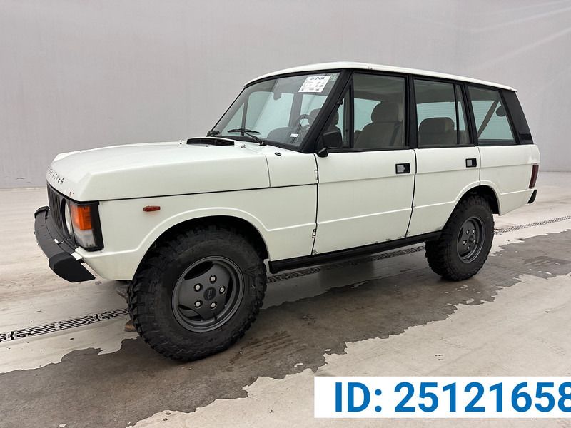 Land Rover Range Rover V8 - Limuzina: slika Land Rover Range Rover V8 - Limuzina Land Rover Range Rover V8 - Limuzina: slika Land Rover Range Rover V8 - Limuzina
