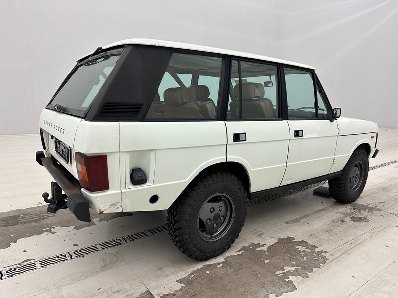 Land Rover Range Rover V8 - Automobil: slika Land Rover Range Rover V8 - Automobil Land Rover Range Rover V8 - Automobil: slika Land Rover Range Rover V8 - Automobil