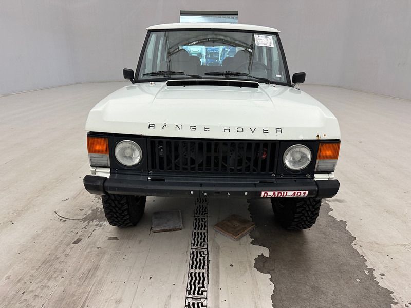 Land Rover Range Rover V8 - Limuzina: slika Land Rover Range Rover V8 - Limuzina Land Rover Range Rover V8 - Limuzina: slika Land Rover Range Rover V8 - Limuzina