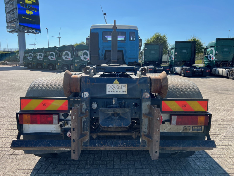 MAN TGA 26.410 - 6x4 - Kamion s kukastom dizalicom: slika MAN TGA 26.410 - 6x4 - Kamion s kukastom dizalicom MAN TGA 26.410 - 6x4 - Kamion s kukastom dizalicom: slika MAN TGA 26.410 - 6x4 - Kamion s kukastom dizalicom