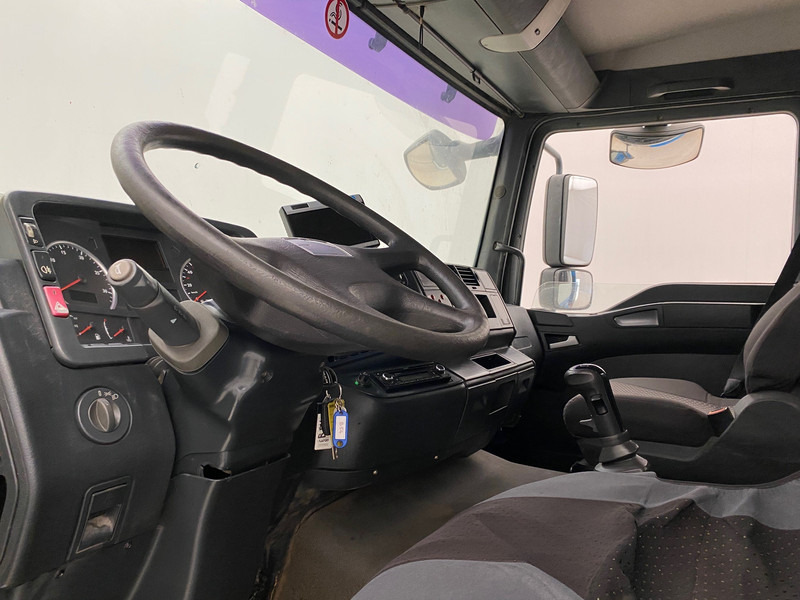 Kiper MAN TGA 33.350 - 6x4: slika Kiper MAN TGA 33.350 - 6x4 Kiper MAN TGA 33.350 - 6x4: slika Kiper MAN TGA 33.350 - 6x4