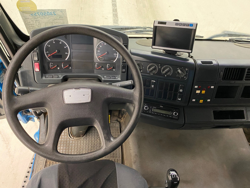 Kiper MAN TGA 33.350 - 6x4: slika Kiper MAN TGA 33.350 - 6x4 Kiper MAN TGA 33.350 - 6x4: slika Kiper MAN TGA 33.350 - 6x4