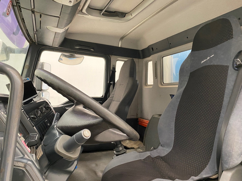 Kiper MAN TGA 33.350 - 6x4: slika Kiper MAN TGA 33.350 - 6x4 Kiper MAN TGA 33.350 - 6x4: slika Kiper MAN TGA 33.350 - 6x4