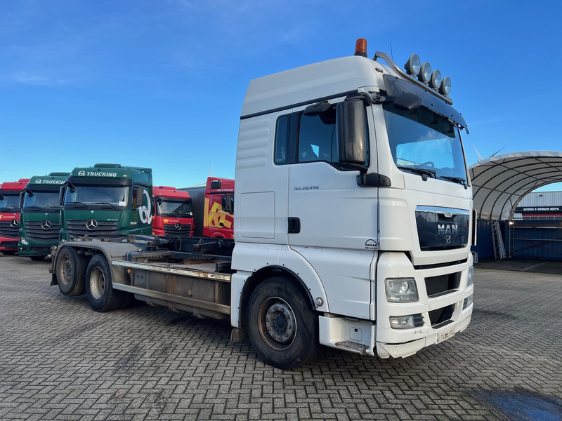 MAN TGX 26.440 - 6x2 - Kamion s kabelskim sustavom: slika MAN TGX 26.440 - 6x2 - Kamion s kabelskim sustavom MAN TGX 26.440 - 6x2 - Kamion s kabelskim sustavom: slika MAN TGX 26.440 - 6x2 - Kamion s kabelskim sustavom