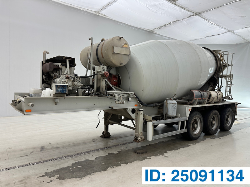 MOL Mixer 10 cub - Poluprikolica mikser: slika MOL Mixer 10 cub - Poluprikolica mikser MOL Mixer 10 cub - Poluprikolica mikser: slika MOL Mixer 10 cub - Poluprikolica mikser
