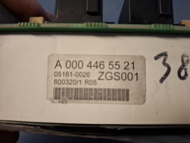 Mercedes-Benz A0004465521 Toerenteller A0004465521 - Ploča s instrumentima za Kamion: slika Mercedes-Benz A0004465521 Toerenteller A0004465521 - Ploča s instrumentima za Kamion Mercedes-Benz A0004465521 Toerenteller A0004465521 - Ploča s instrumentima za Kamion: slika Mercedes-Benz A0004465521 Toerenteller A0004465521 - Ploča s instrumentima za Kamion