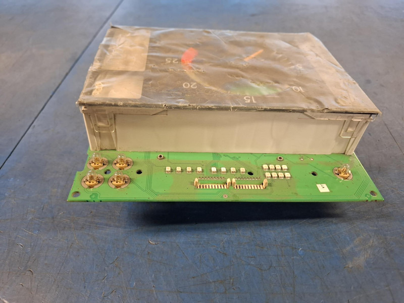 Mercedes-Benz A0004465521 Toerenteller A0004465521 - Ploča s instrumentima za Kamion: slika Mercedes-Benz A0004465521 Toerenteller A0004465521 - Ploča s instrumentima za Kamion Mercedes-Benz A0004465521 Toerenteller A0004465521 - Ploča s instrumentima za Kamion: slika Mercedes-Benz A0004465521 Toerenteller A0004465521 - Ploča s instrumentima za Kamion