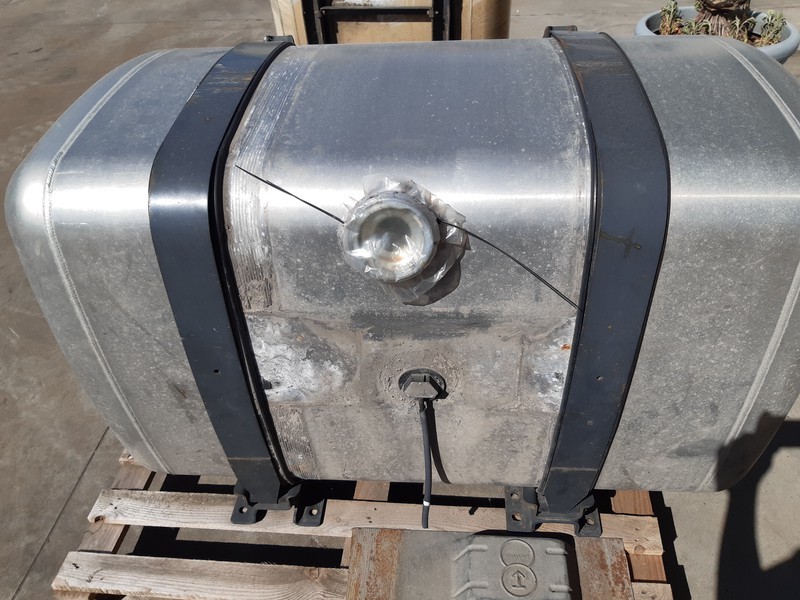 Mercedes-Benz A9604704503 540 li - Spremnik goriva: slika Mercedes-Benz A9604704503 540 li - Spremnik goriva Mercedes-Benz A9604704503 540 li - Spremnik goriva: slika Mercedes-Benz A9604704503 540 li - Spremnik goriva