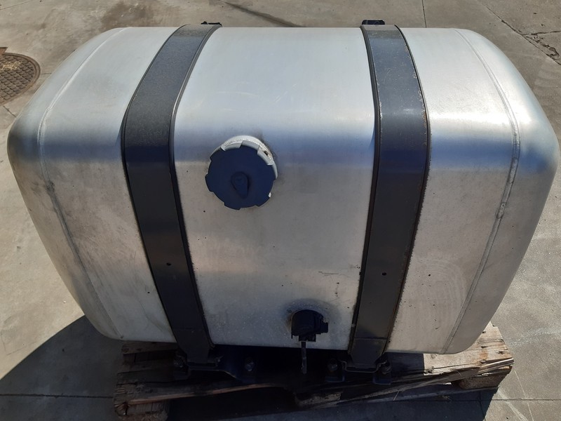 Mercedes-Benz A9604704602 480 liter - Spremnik goriva: slika Mercedes-Benz A9604704602 480 liter - Spremnik goriva Mercedes-Benz A9604704602 480 liter - Spremnik goriva: slika Mercedes-Benz A9604704602 480 liter - Spremnik goriva