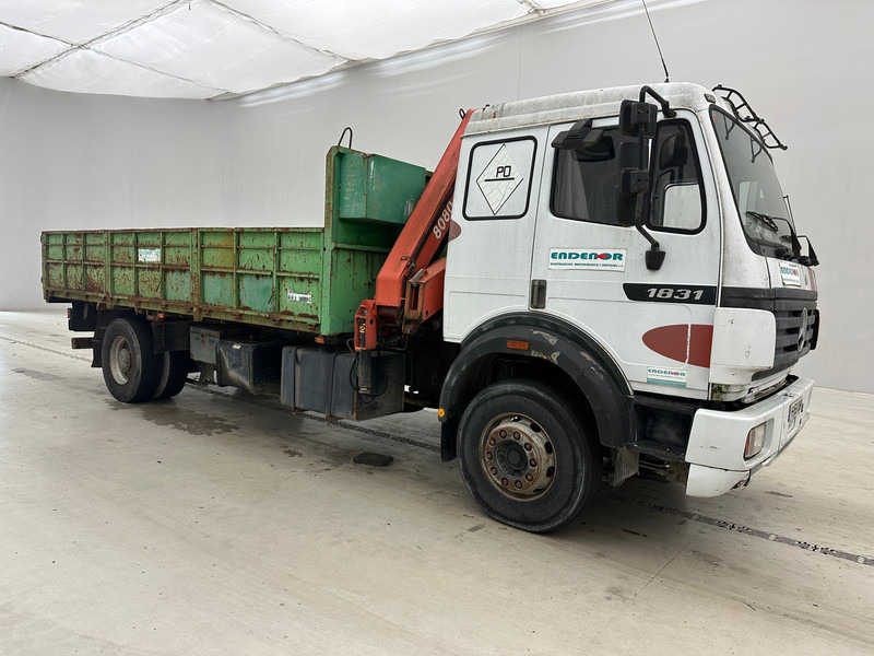 Mercedes-Benz SK 1831 - Kiper, Kamion s kranom: slika Mercedes-Benz SK 1831 - Kiper, Kamion s kranom Mercedes-Benz SK 1831 - Kiper, Kamion s kranom: slika Mercedes-Benz SK 1831 - Kiper, Kamion s kranom