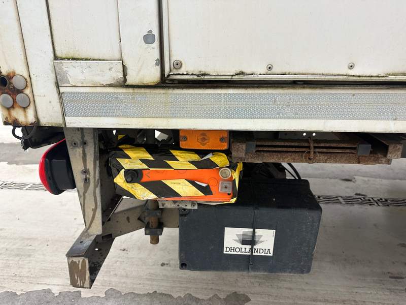 Renault D12 - Kamion sandučar: slika Renault D12 - Kamion sandučar Renault D12 - Kamion sandučar: slika Renault D12 - Kamion sandučar