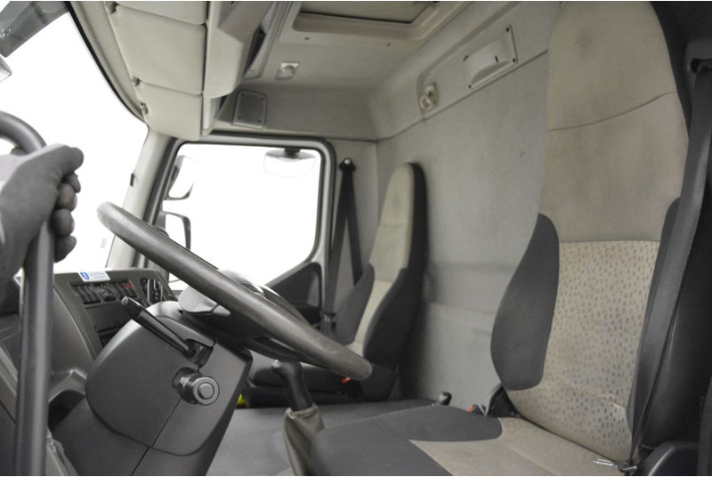 Kamion s otvorenim sandukom Renault Premium 270 DXi - damaged engine: slika Kamion s otvorenim sandukom Renault Premium 270 DXi - damaged engine Kamion s otvorenim sandukom Renault Premium 270 DXi - damaged engine: slika Kamion s otvorenim sandukom Renault Premium 270 DXi - damaged engine