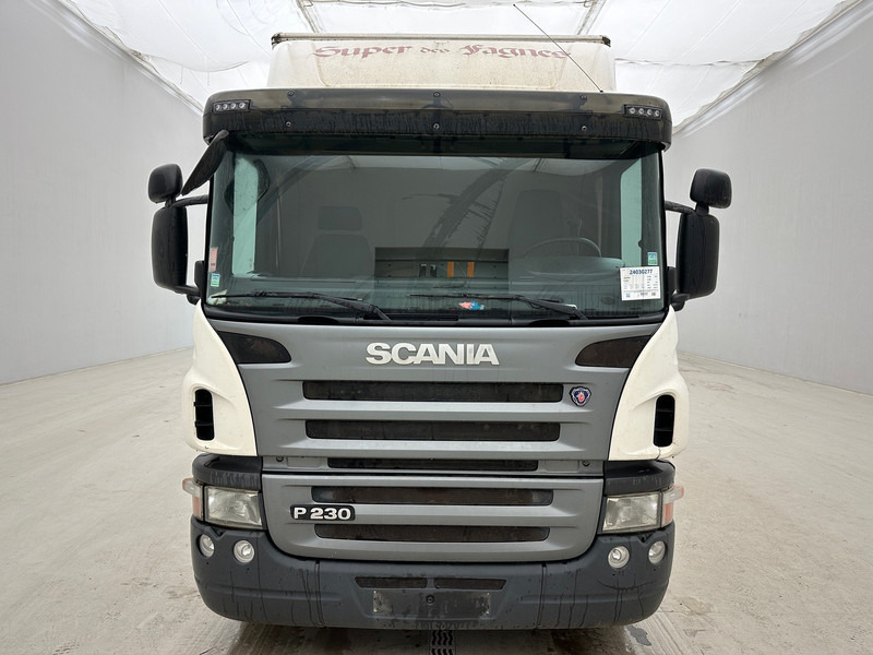 Scania P230 - Kamion sandučar: slika Scania P230 - Kamion sandučar Scania P230 - Kamion sandučar: slika Scania P230 - Kamion sandučar