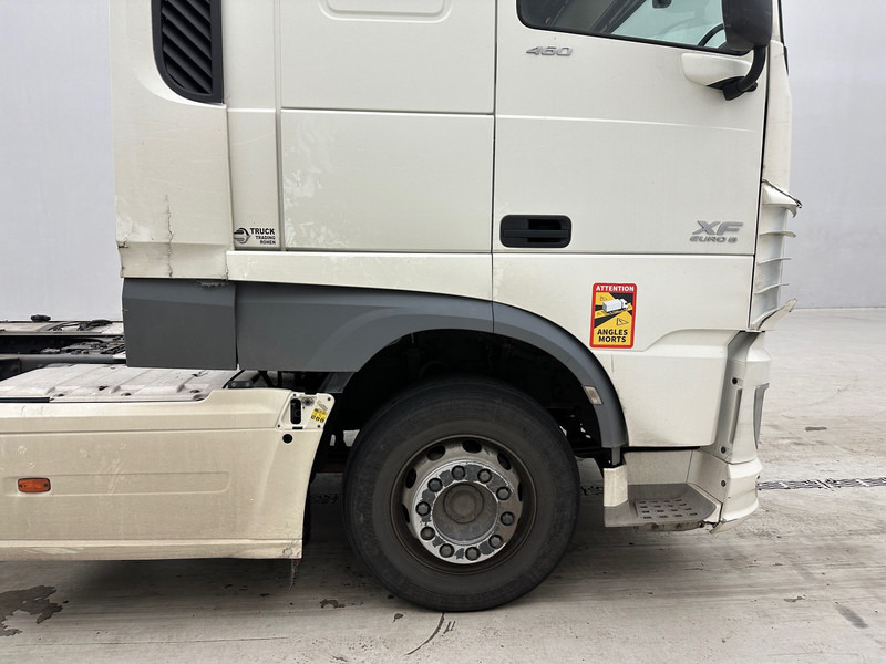 DAF XF 460 Space Cab - Tegljač: slika DAF XF 460 Space Cab - Tegljač DAF XF 460 Space Cab - Tegljač: slika DAF XF 460 Space Cab - Tegljač