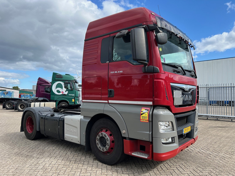 MAN TGX 18.440 - ADR - Tegljač: slika MAN TGX 18.440 - ADR - Tegljač MAN TGX 18.440 - ADR - Tegljač: slika MAN TGX 18.440 - ADR - Tegljač