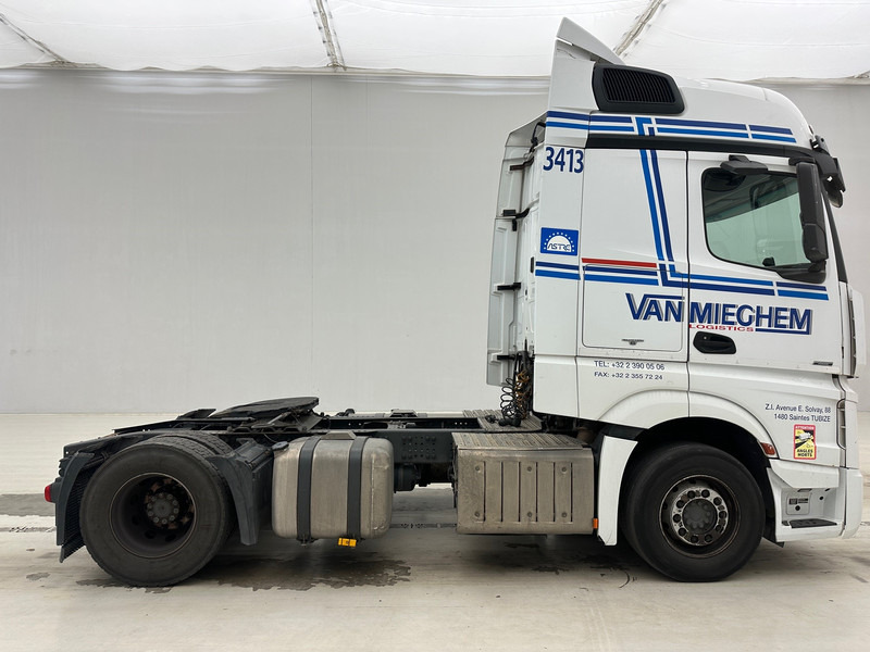 Mercedes-Benz Actros 1842 - Tegljač: slika Mercedes-Benz Actros 1842 - Tegljač Mercedes-Benz Actros 1842 - Tegljač: slika Mercedes-Benz Actros 1842 - Tegljač