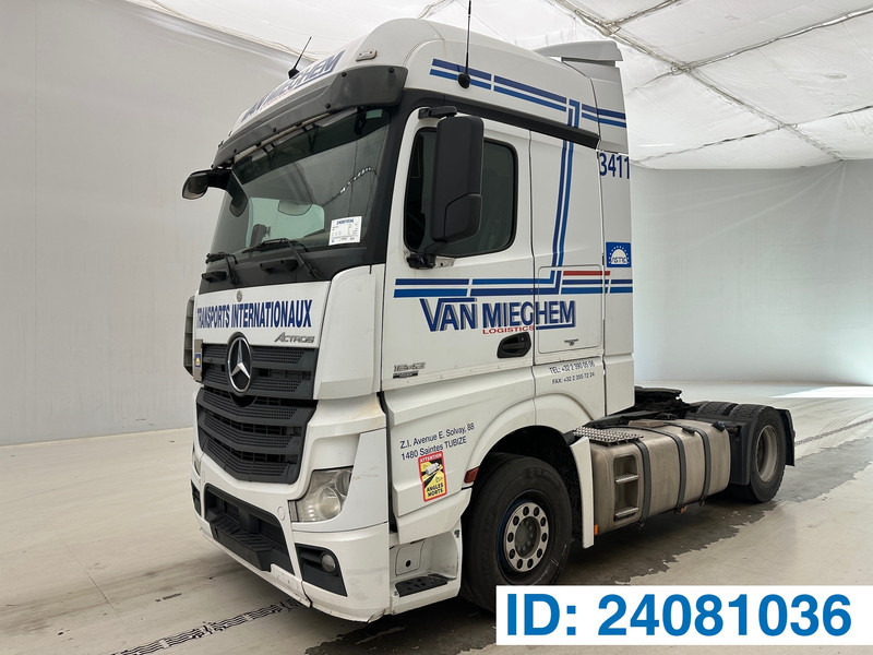 Mercedes-Benz Actros 1842 - Tegljač: slika Mercedes-Benz Actros 1842 - Tegljač Mercedes-Benz Actros 1842 - Tegljač: slika Mercedes-Benz Actros 1842 - Tegljač