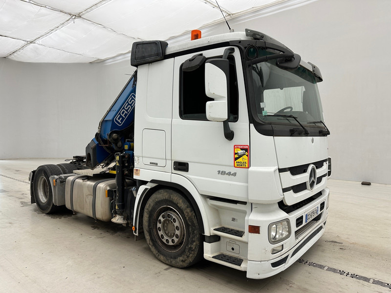 Mercedes-Benz Actros 1844LS - Tegljač: slika Mercedes-Benz Actros 1844LS - Tegljač Mercedes-Benz Actros 1844LS - Tegljač: slika Mercedes-Benz Actros 1844LS - Tegljač