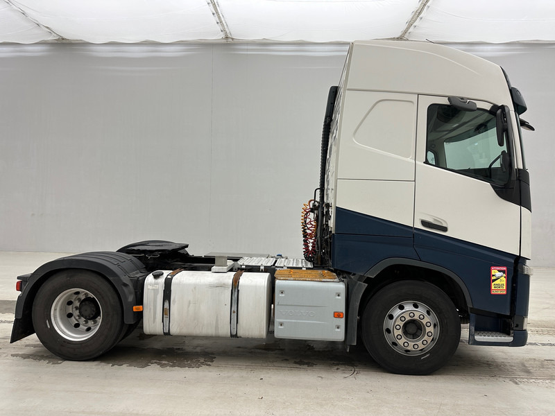 Volvo FH 420 Globetrotter - ADR - Tegljač: slika Volvo FH 420 Globetrotter - ADR - Tegljač Volvo FH 420 Globetrotter - ADR - Tegljač: slika Volvo FH 420 Globetrotter - ADR - Tegljač