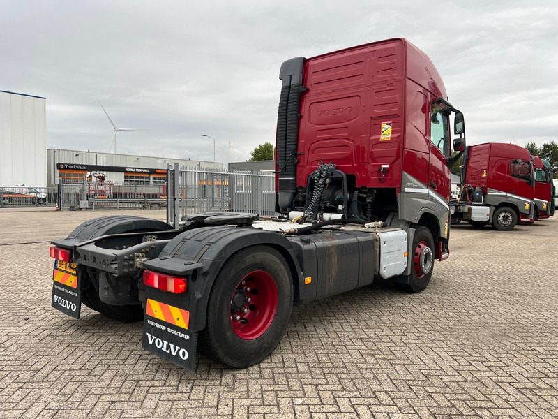 Volvo FH13.420 Globetrotter - ADR - Tegljač: slika Volvo FH13.420 Globetrotter - ADR - Tegljač Volvo FH13.420 Globetrotter - ADR - Tegljač: slika Volvo FH13.420 Globetrotter - ADR - Tegljač