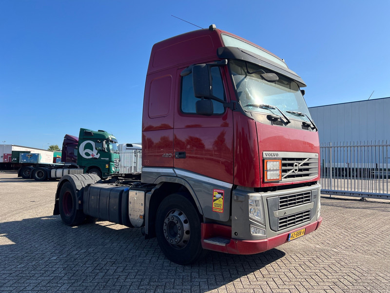 Volvo FH13.420 Globetrotter - ADR - Tegljač: slika Volvo FH13.420 Globetrotter - ADR - Tegljač Volvo FH13.420 Globetrotter - ADR - Tegljač: slika Volvo FH13.420 Globetrotter - ADR - Tegljač