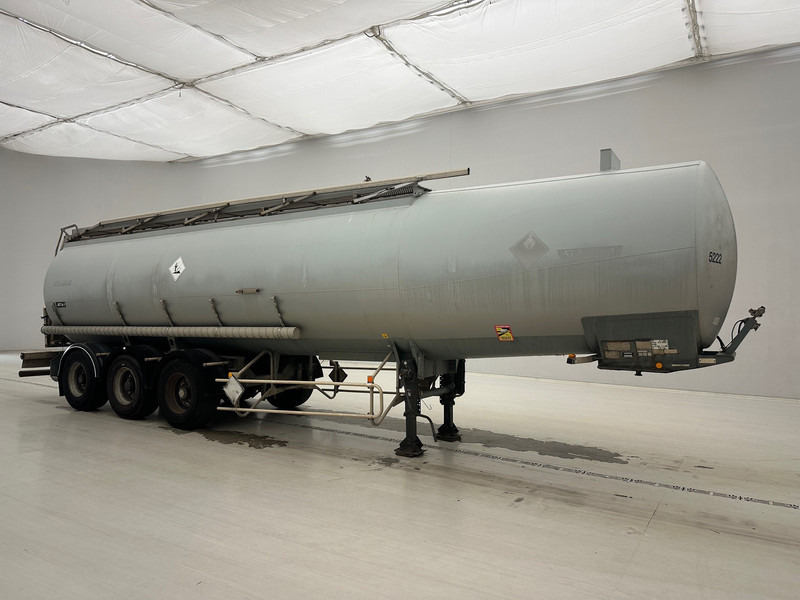 Trailer Tank 39000 L - Poluprikolica cisterna: slika Trailer Tank 39000 L - Poluprikolica cisterna Trailer Tank 39000 L - Poluprikolica cisterna: slika Trailer Tank 39000 L - Poluprikolica cisterna