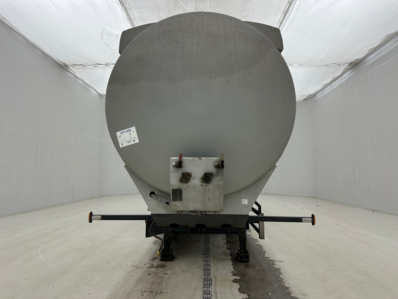 Trailer Tank 39000 L* - Poluprikolica cisterna: slika Trailer Tank 39000 L* - Poluprikolica cisterna Trailer Tank 39000 L* - Poluprikolica cisterna: slika Trailer Tank 39000 L* - Poluprikolica cisterna