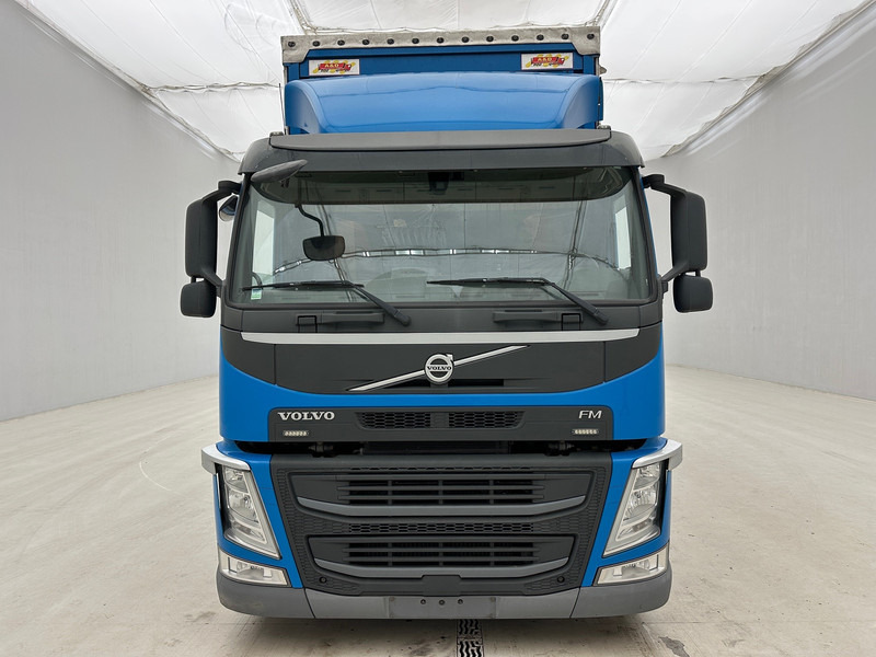 Volvo FM 330 - Kamion s ceradom: slika Volvo FM 330 - Kamion s ceradom Volvo FM 330 - Kamion s ceradom: slika Volvo FM 330 - Kamion s ceradom