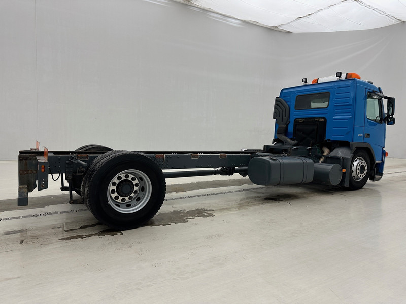 Volvo FM9.260 - Kamion-šasija: slika Volvo FM9.260 - Kamion-šasija Volvo FM9.260 - Kamion-šasija: slika Volvo FM9.260 - Kamion-šasija