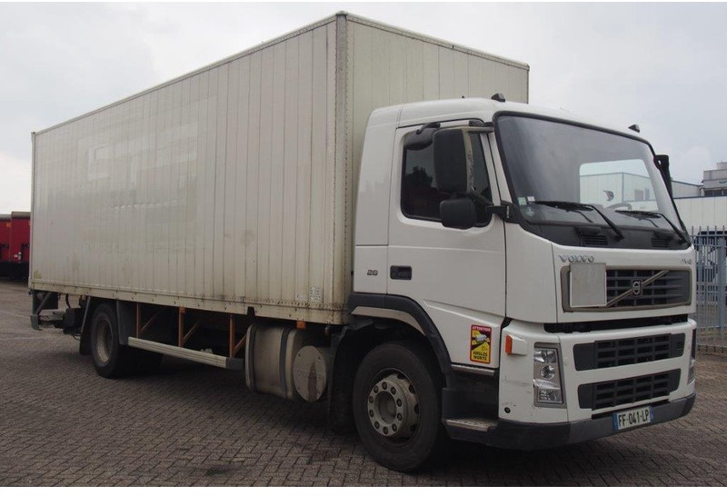 Volvo FM9.260 - Kamion sandučar: slika Volvo FM9.260 - Kamion sandučar Volvo FM9.260 - Kamion sandučar: slika Volvo FM9.260 - Kamion sandučar
