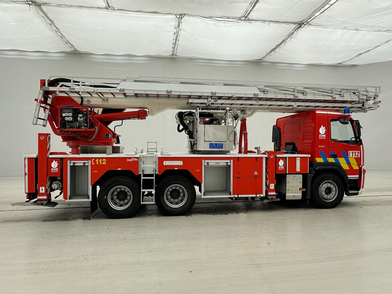Volvo MAGIRUS ALP330 - FM 340 - 6x4 - Vatrogasno vozilo: slika Volvo MAGIRUS ALP330 - FM 340 - 6x4 - Vatrogasno vozilo Volvo MAGIRUS ALP330 - FM 340 - 6x4 - Vatrogasno vozilo: slika Volvo MAGIRUS ALP330 - FM 340 - 6x4 - Vatrogasno vozilo