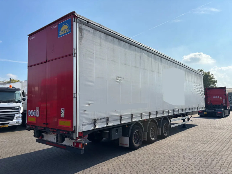 Fruehauf 3 Axles SAF Axles Mega - Poluprikolica sa zatvorenim sandukom: slika Fruehauf 3 Axles SAF Axles Mega - Poluprikolica sa zatvorenim sandukom Fruehauf 3 Axles SAF Axles Mega - Poluprikolica sa zatvorenim sandukom: slika Fruehauf 3 Axles SAF Axles Mega - Poluprikolica sa zatvorenim sandukom