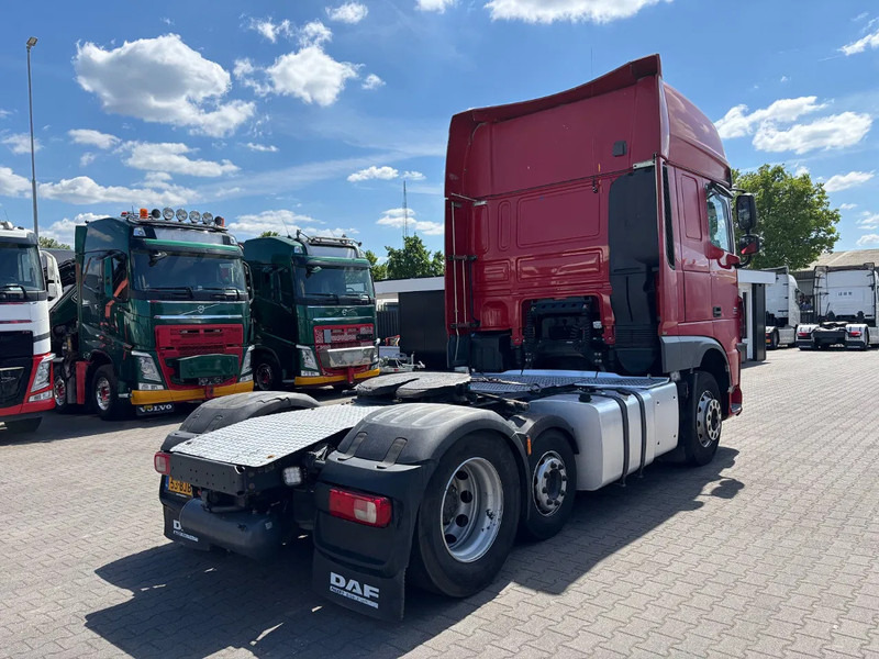 DAF XF 460 6X2 Super Spacecab Euro 6 - Tegljač: slika DAF XF 460 6X2 Super Spacecab Euro 6 - Tegljač DAF XF 460 6X2 Super Spacecab Euro 6 - Tegljač: slika DAF XF 460 6X2 Super Spacecab Euro 6 - Tegljač